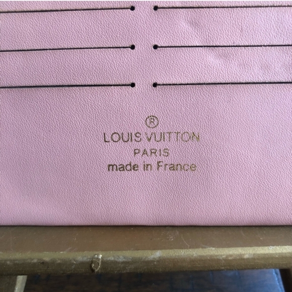 Louis Vuitton Pink Card Holder - Picture 2 of 7